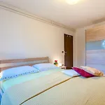 Gloria Apartment